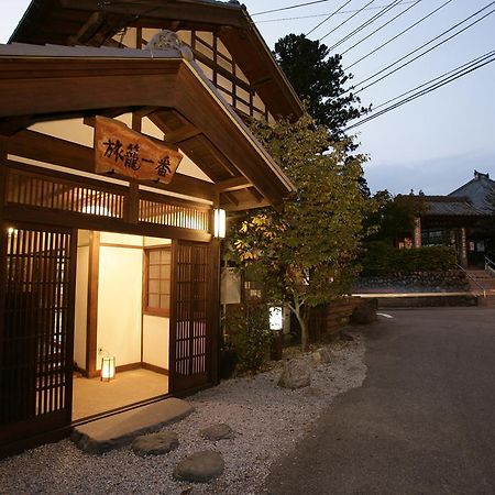 Oyo Hatago Ichiban Hotel Chichibu Esterno foto